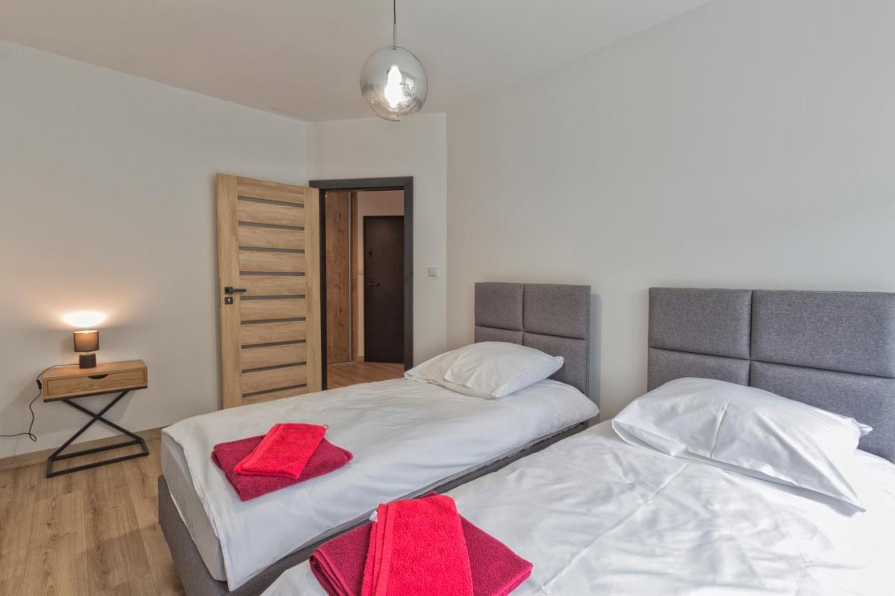 Apartament Przy Jeziorze Nr 2 Allenstein Exterior foto